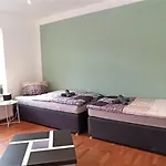 Fuer Bis Zu 6 Personen Mit Balkon Appartement *