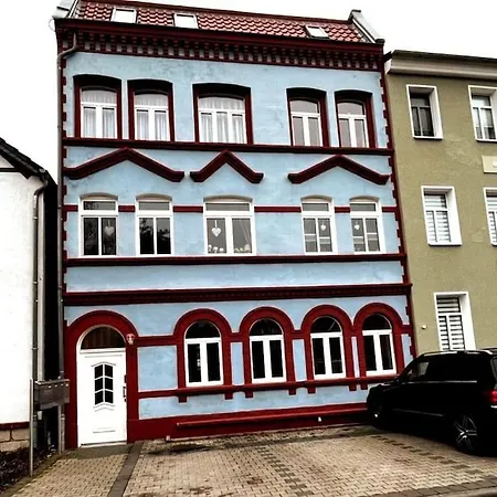Apartment Fuer Bis Zu 7 Personen Mit Balkon Halberstadt