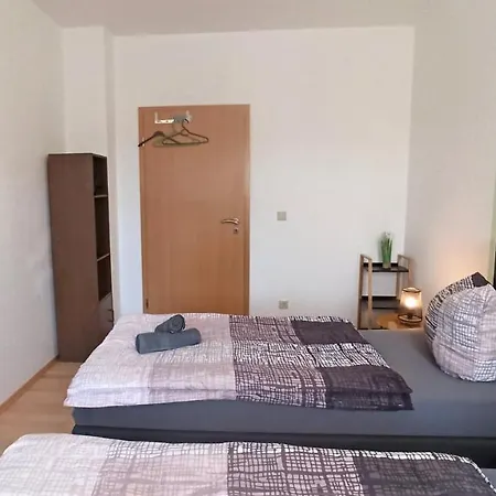 Fuer Bis Zu 6 Personen Mit Balkon Appartement Halberstadt