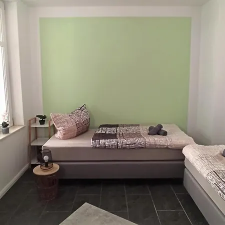 Fuer Bis Zu 6 Personen Mit Balkon *