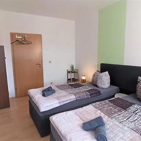 Fuer Bis Zu 7 Personen Mit Balkon Halberstadt