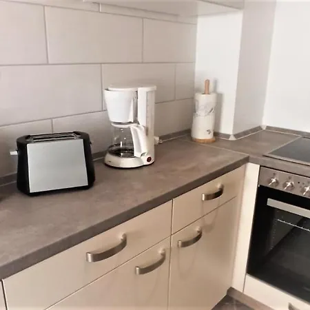 Appartement Fuer Bis Zu 6 Personen Mit Balkon *