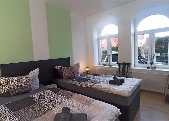 Für Bis Zu 6 Personen Mit Balkon