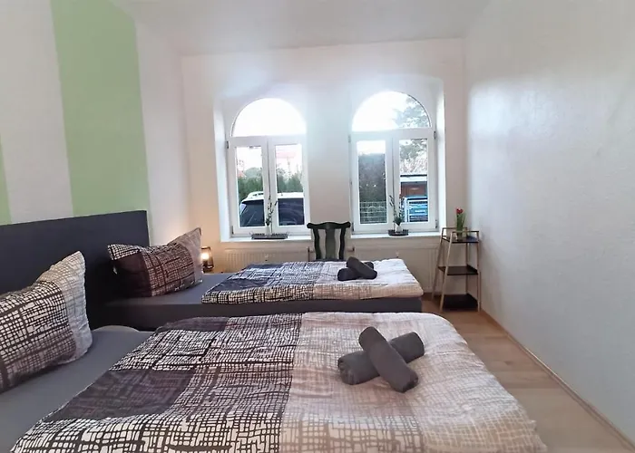 Für Bis Zu 6 Personen Mit Balkon Halberstadt