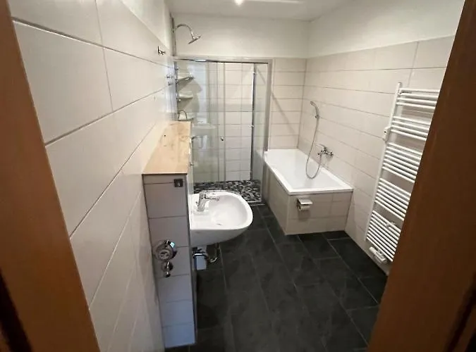 Apartment Für Bis Zu 6 Personen Mit Balkon *